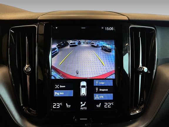 Volvo XC60 17 of 20