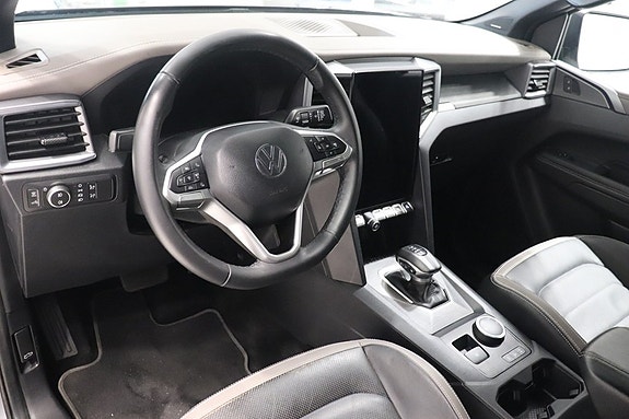 Volkswagen Amarok 9 of 12