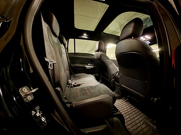 Mercedes-Benz EQB250+ 6 of 6