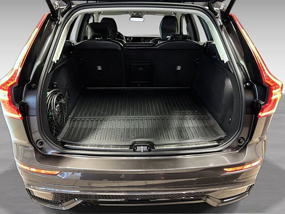 Volvo XC60 20 of 20