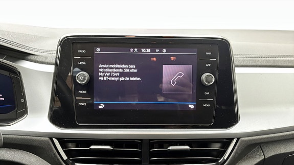 Volkswagen T-Roc 9 of 12