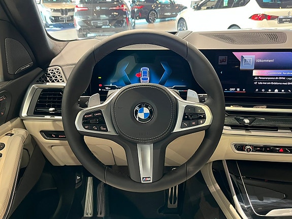 BMW X7 10 of 30