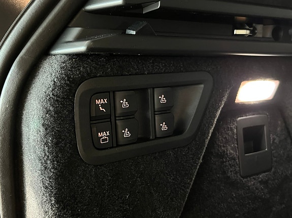 BMW X7 29 of 30
