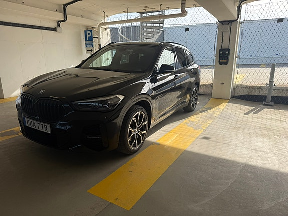BMW X1 9 of 16