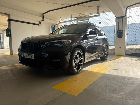 BMW X1 8 of 16