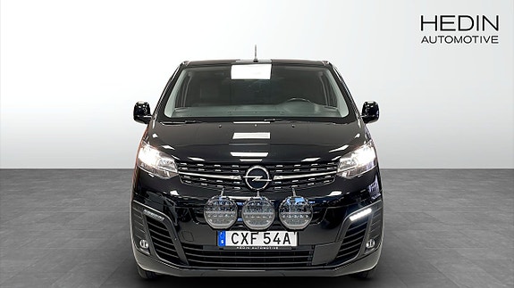 Opel Vivaro-e 8 of 9