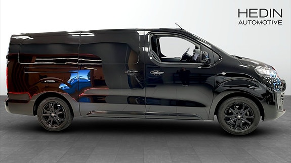Opel Vivaro-e 6 of 9