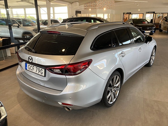 Mazda 6 2 of 15