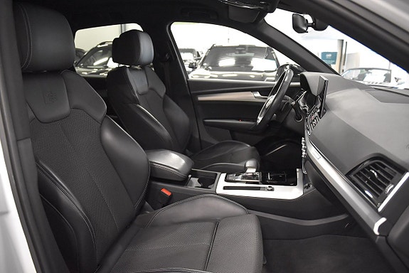 Audi Q5 13 of 21