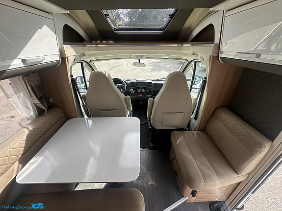 Adria MATRIX M 670SL * 5 Bältes plats * Solcell * Taksäng 9 of 21