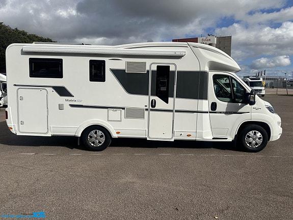 Adria MATRIX M 670SL * 5 Bältes plats * Solcell * Taksäng 6 of 21