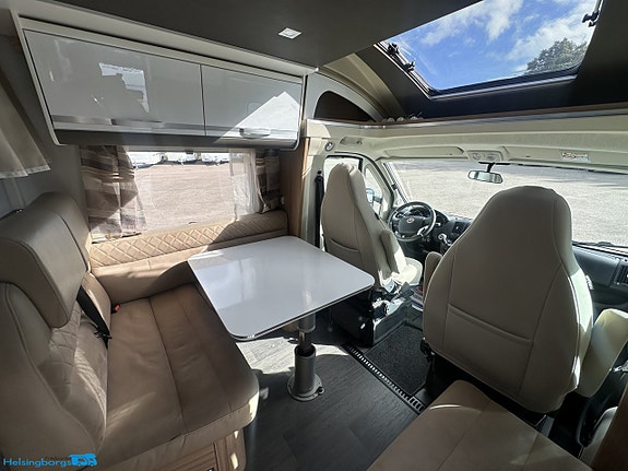 Adria MATRIX M 670SL * 5 Bältes plats * Solcell * Taksäng 8 of 21