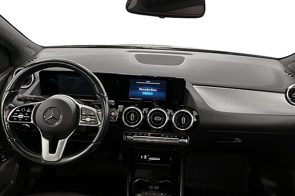 Mercedes-Benz B200 11 of 20