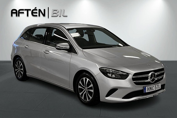 Mercedes-Benz B200 4 of 20
