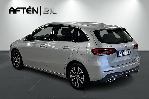 Mercedes-Benz B200 8 of 20