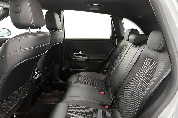 Mercedes-Benz B200 16 of 20