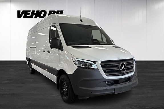 Mercedes-Benz Sprinter 317 2 of 16