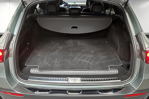 Mercedes-Benz E300 17 of 17