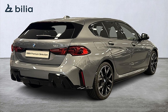 BMW 120 16 of 18
