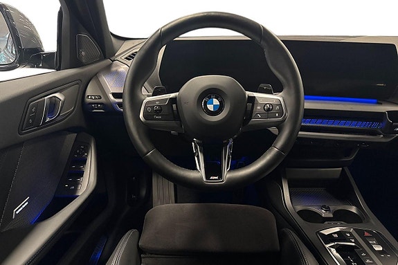 BMW 120 9 of 18