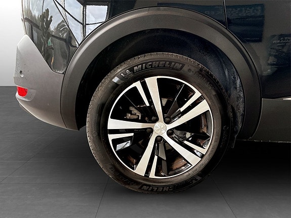 Peugeot 5008 17 of 18