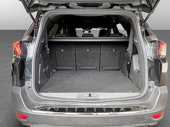 Peugeot 5008 18 of 18