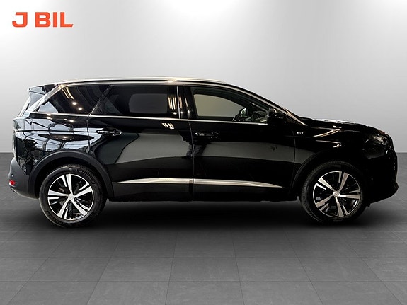 Peugeot 5008 16 of 18