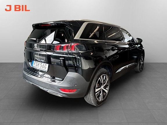 Peugeot 5008 3 of 18