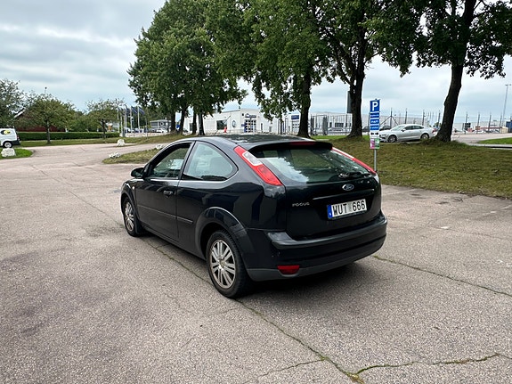 Ford Focus 4 of 13