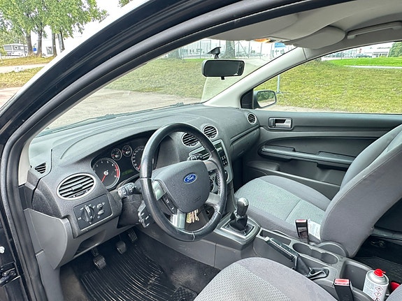Ford Focus 9 of 13