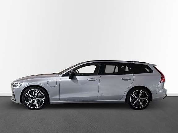 Volvo V60 3 of 16
