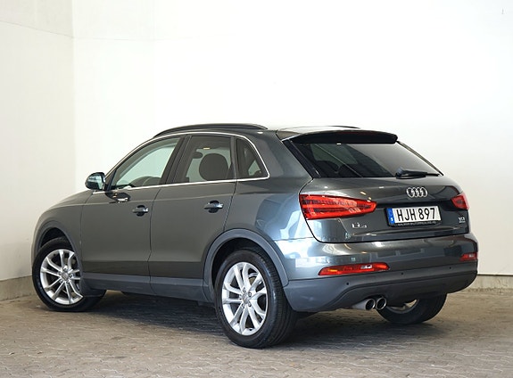 Audi Q3 3 of 8