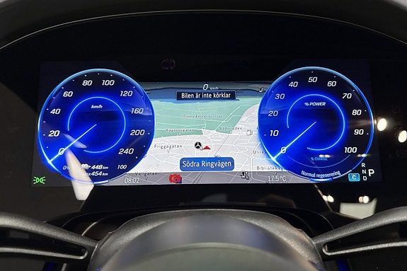 Mercedes-Benz EQS580 7 of 19