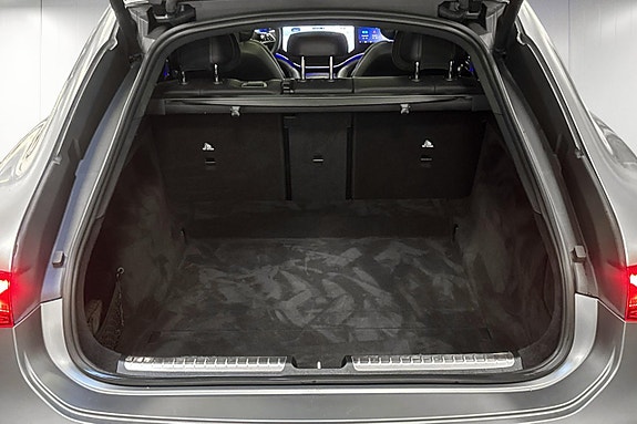Mercedes-Benz EQS580 19 of 19
