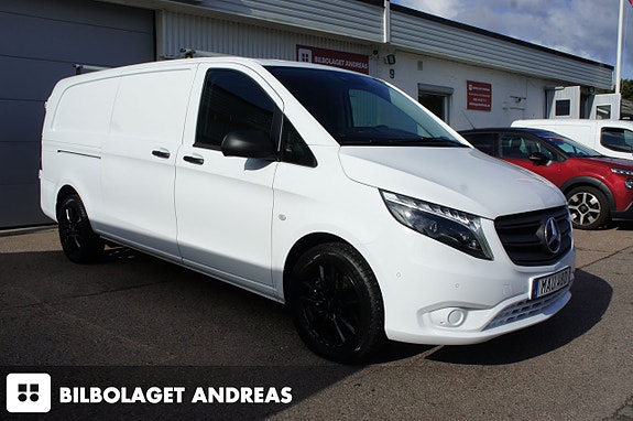 Mercedes-Benz Vito 119 2 of 11