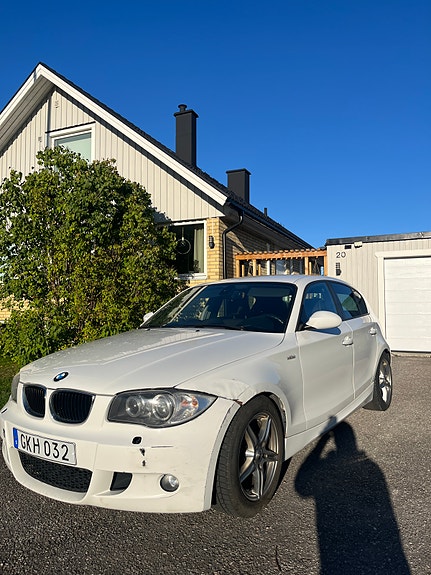 BMW 120d 2 of 7