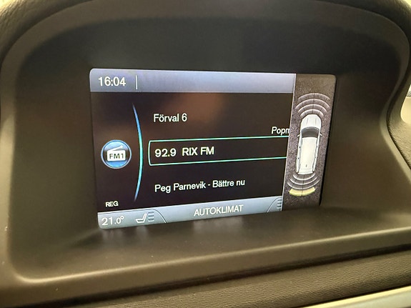 Volvo V70 13 of 16