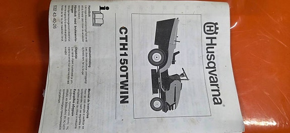 Husqvarna CTH150 Twin Gräsklippartraktor 5 of 5
