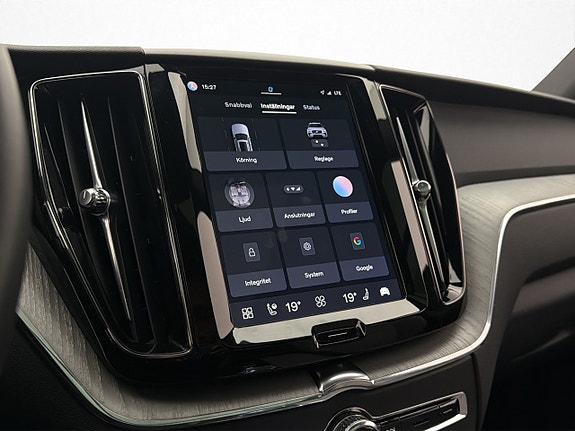 Volvo XC60 29 of 30