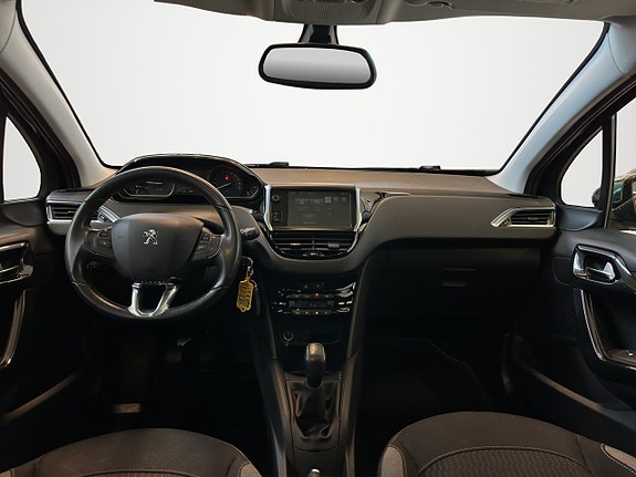 Peugeot 208 13 of 22