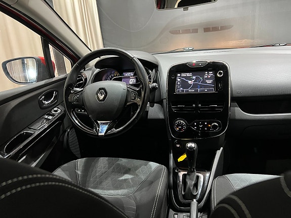 Renault Clio 15 of 22