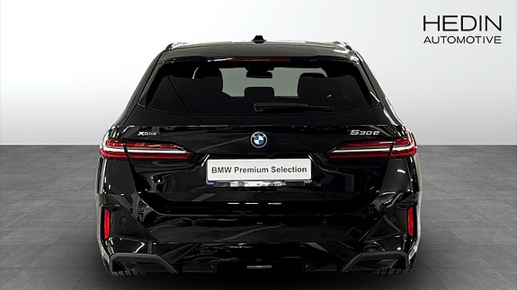 BMW 530e 7 of 12