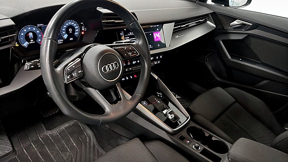 Audi A3 7 of 12
