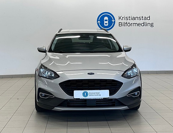 Ford Focus 7 of 12
