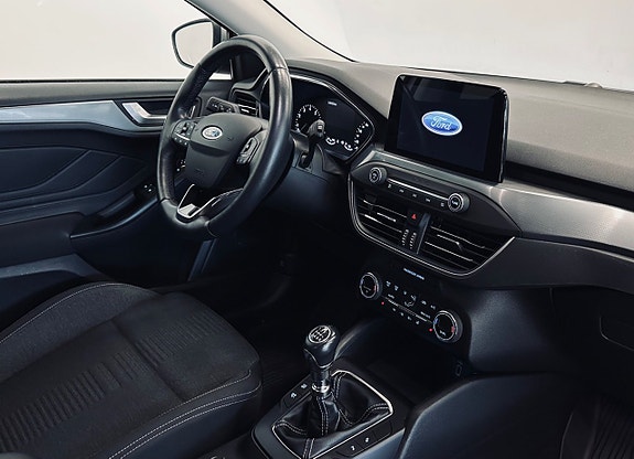 Ford Focus 10 of 12