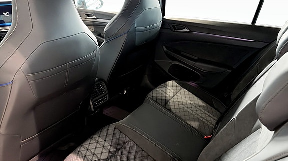 Volkswagen Golf I 11 of 14