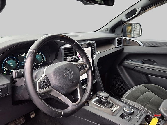 Volkswagen Amarok 15 of 20