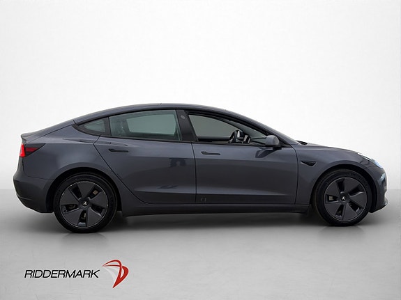 Tesla Model 3 10 of 30