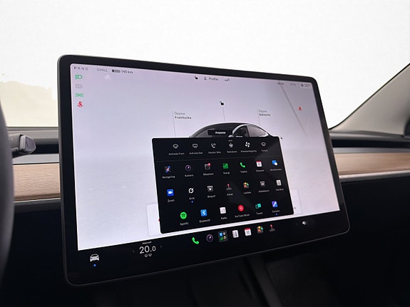 Tesla Model 3 24 of 30