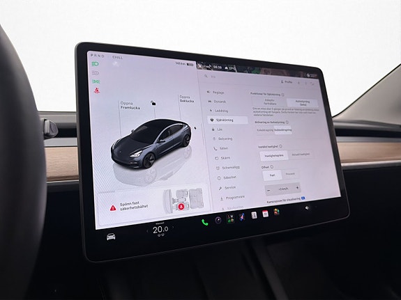 Tesla Model 3 26 of 30